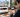 Persona comprando productos electrónicos online en Colombia